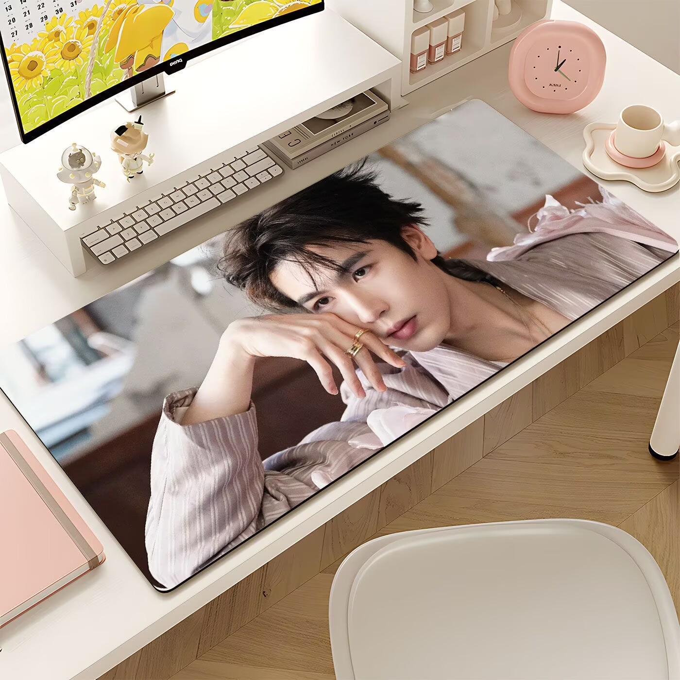 Zhang Linghe's oversized mouse - огляд і ціна Gaming Keyboard And Mouse Pad
