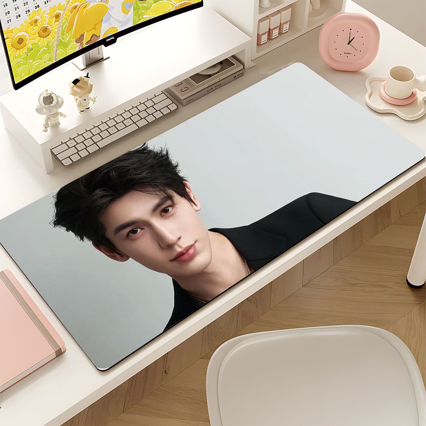 Zhang Linghe's oversized mouse - огляд і ціна Gaming Keyboard And Mouse Pad